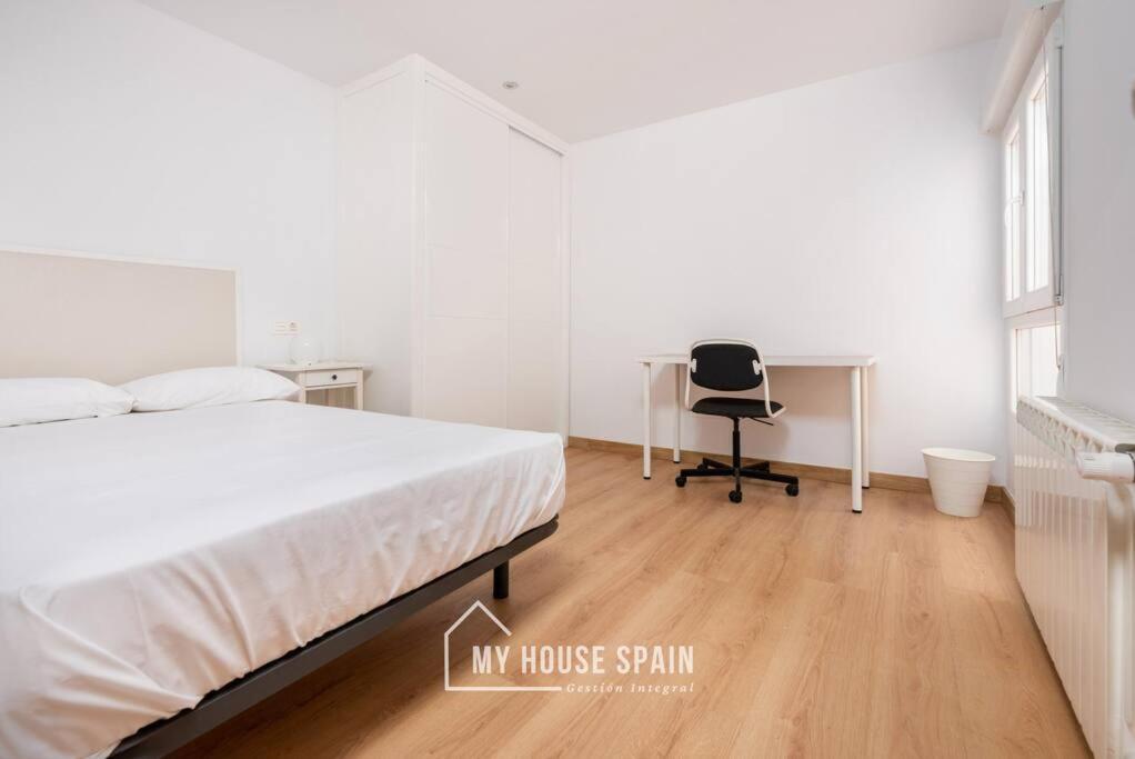 Myhousespain - Luminoso Y Amplio Piso En El Centro Gijón Exteriör bild