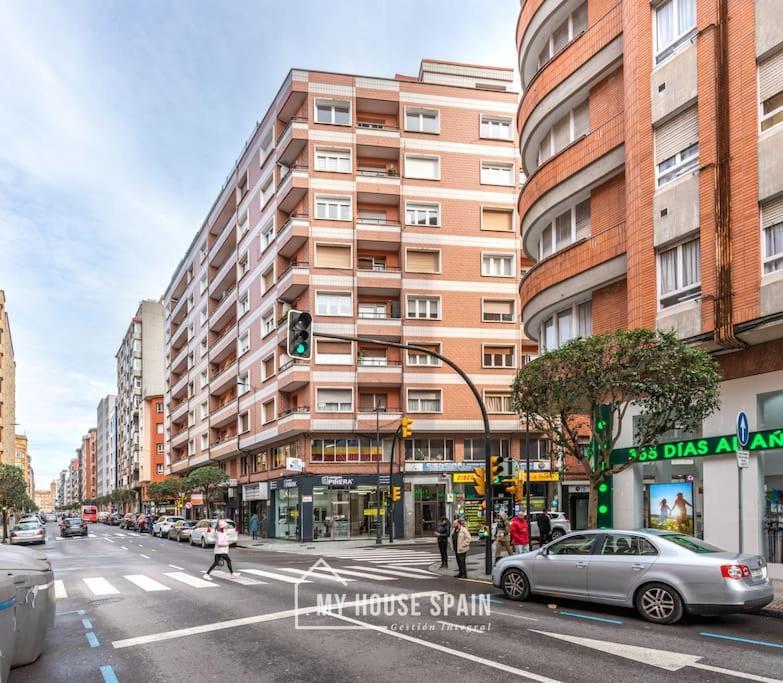 Myhousespain - Luminoso Y Amplio Piso En El Centro Gijón Exteriör bild