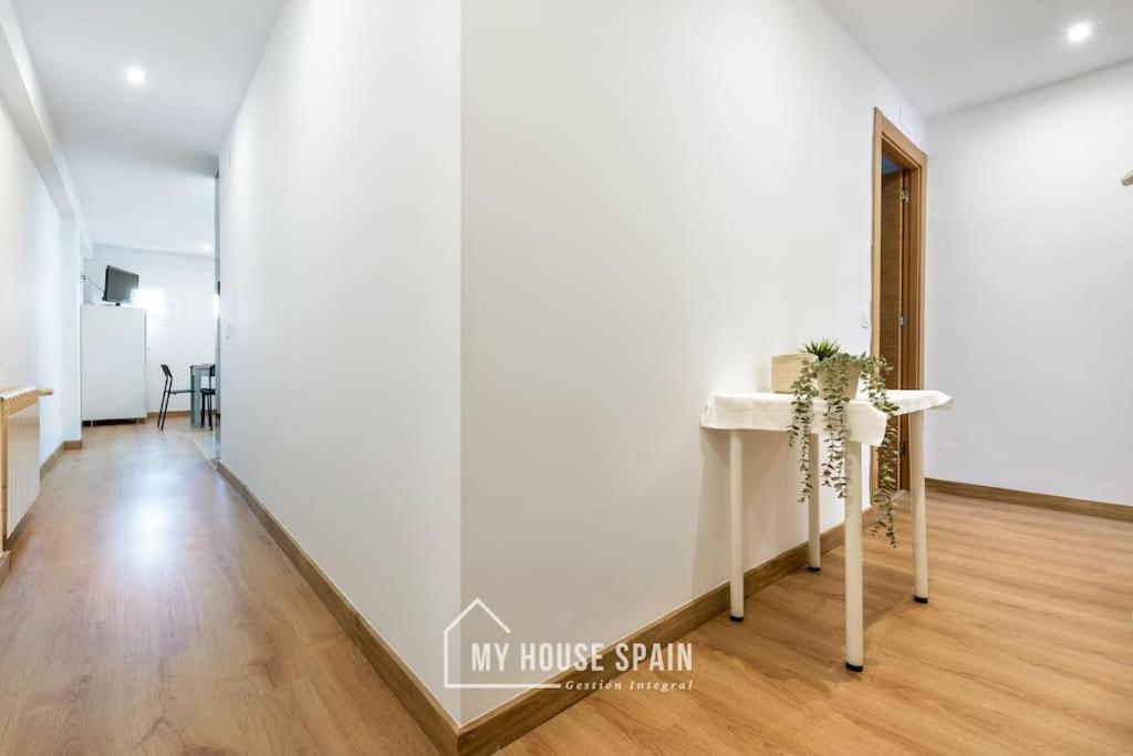 Myhousespain - Luminoso Y Amplio Piso En El Centro Gijón Exteriör bild