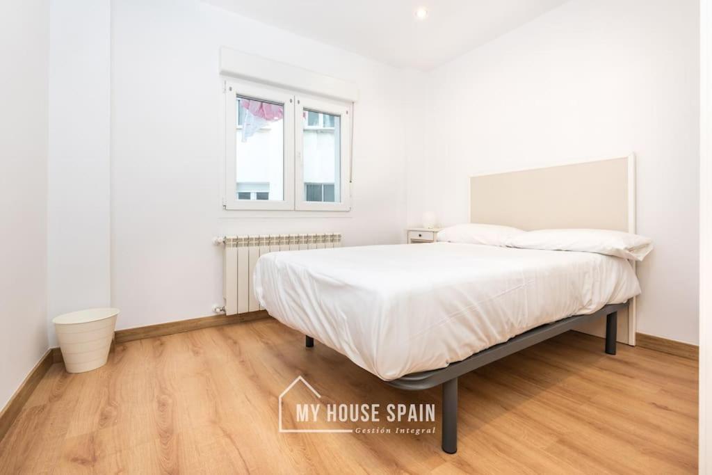 Myhousespain - Luminoso Y Amplio Piso En El Centro Gijón Exteriör bild